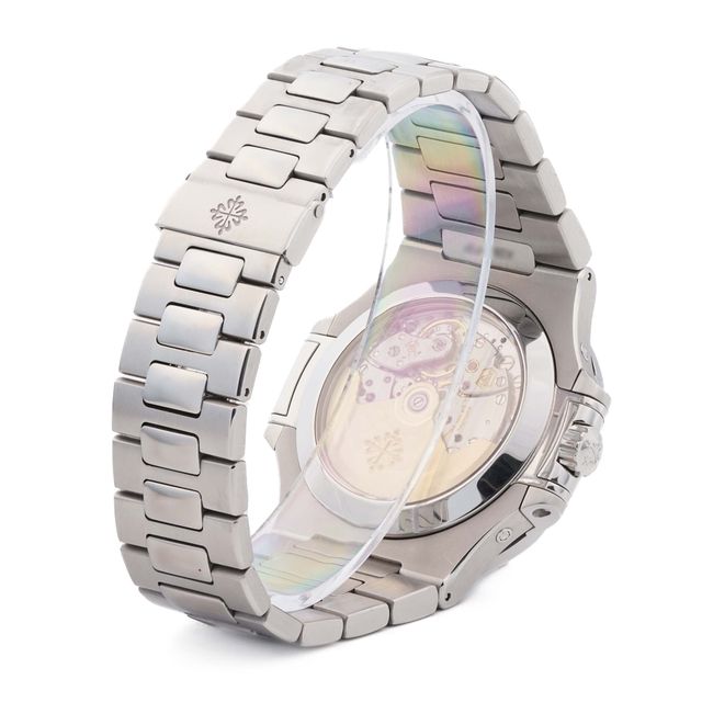 Patek Philippe Nautilus 5726/1A-001 Image 3